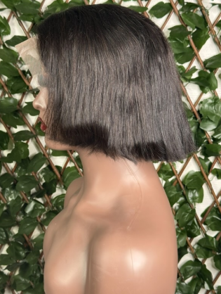 Perruque Noire Courte