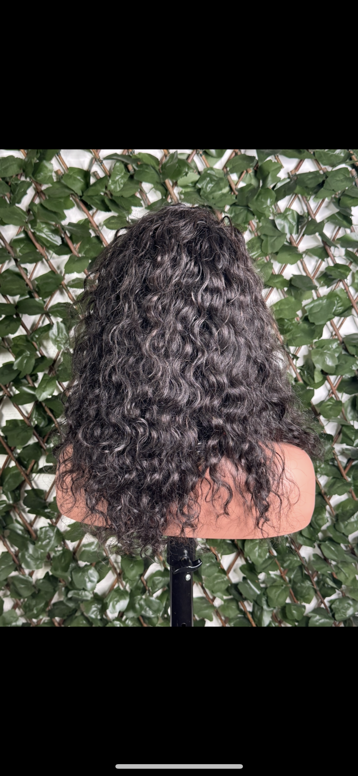 Perruque Lace Front – Bouclée Naturelle Noire