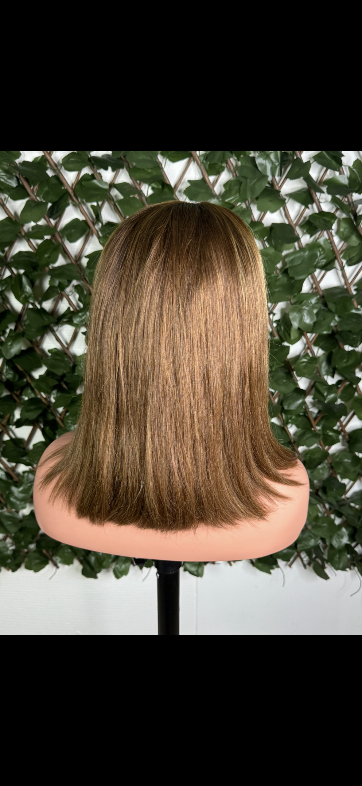 Perruque lisse mi-longue blond miel – Lace front naturel