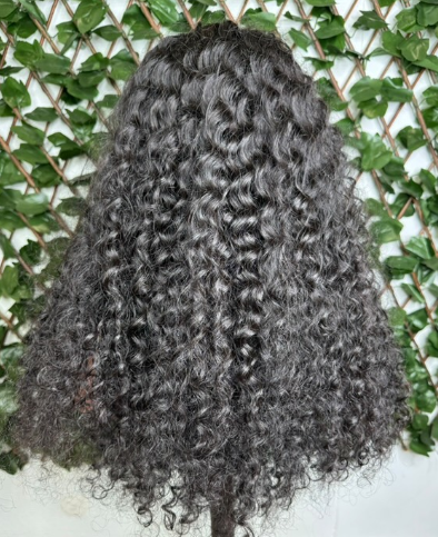 Perruque bouclée rabiatou