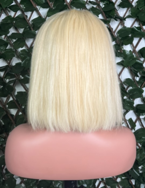 Perruque Lace Front Lisse – Blond Platine Carré Long