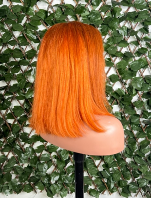 Perruque Orange Mi-Longue