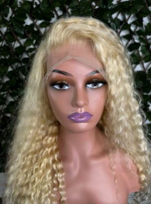 Perruque Lace Front Blonde Bouclée